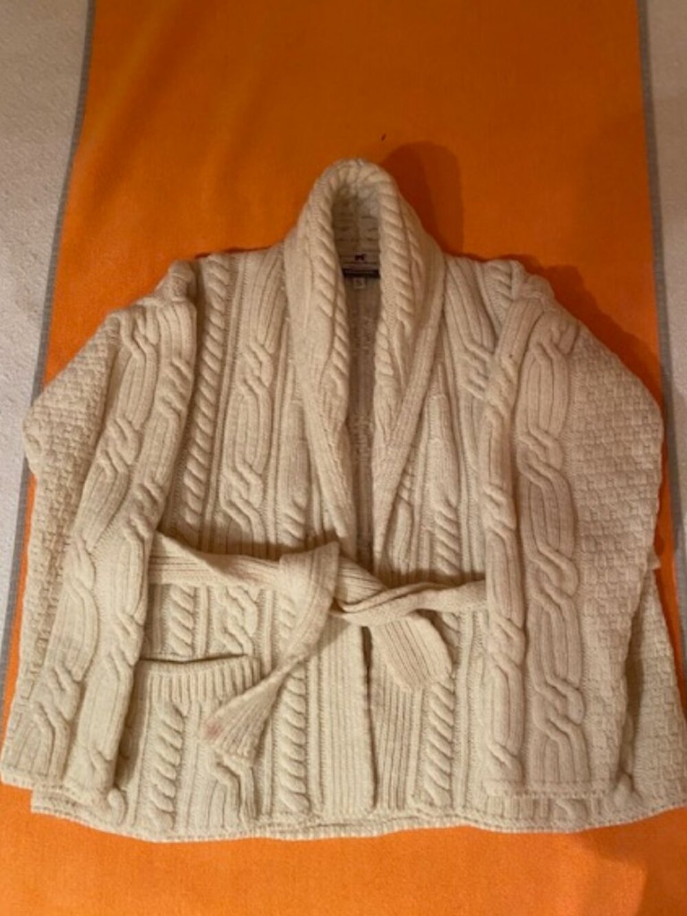 Carraig Donn Ireland 100% Merino Wool Cable Knit Belted Cardigan Sweater S